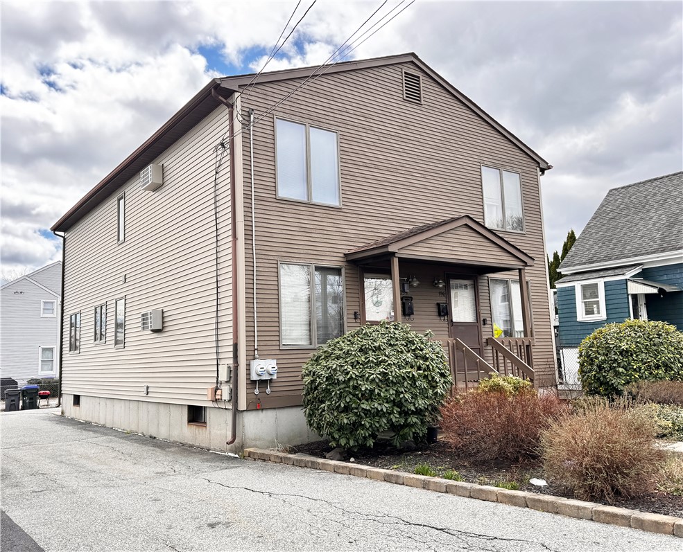 194 Progress Avenue 196