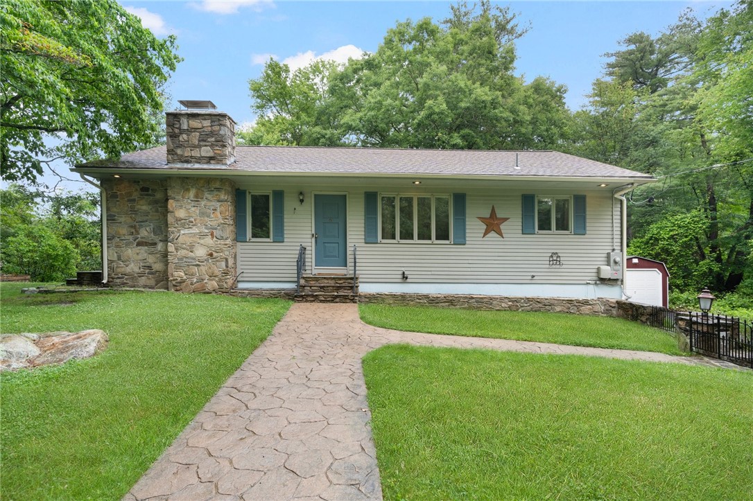 9 Esek Hopkins Road