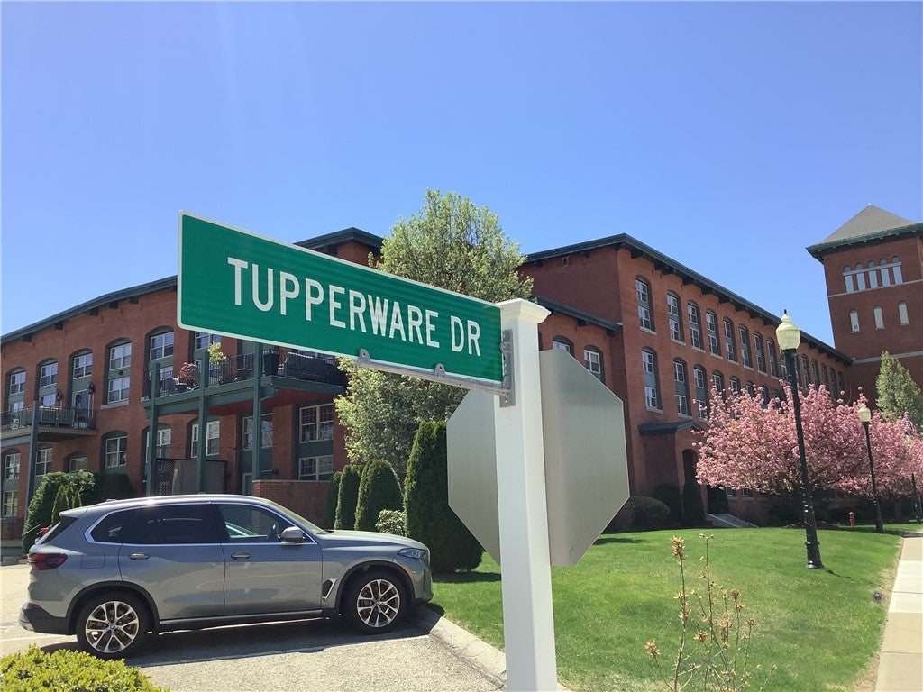 1 Tupperware Drive 221