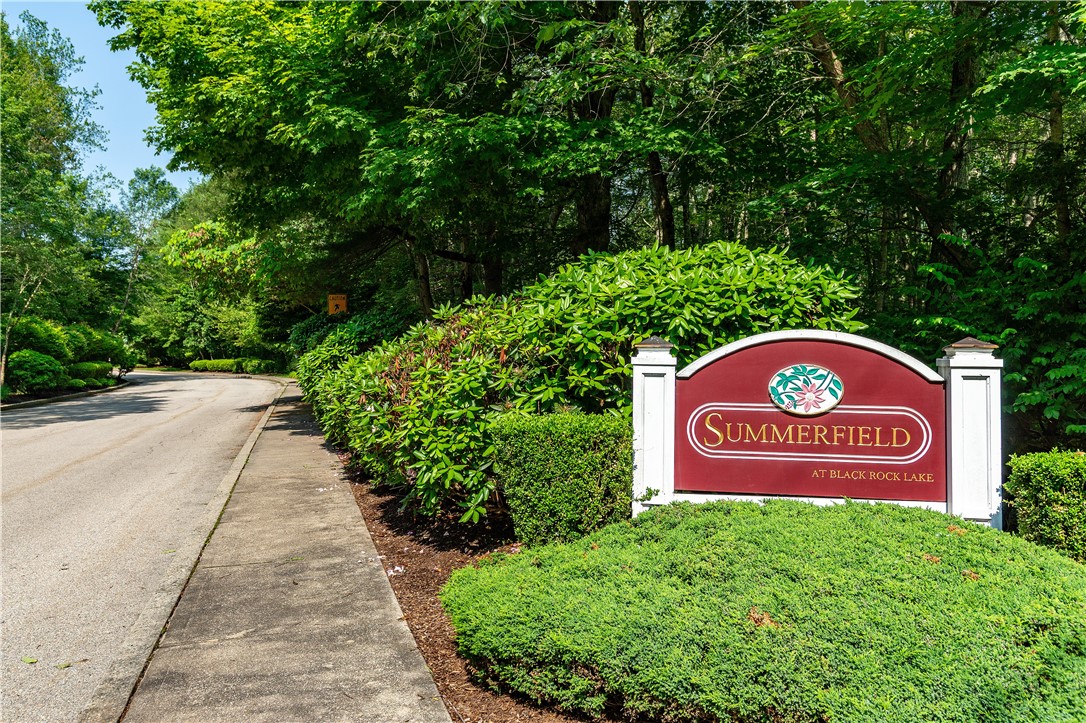 Coventry, Rhode Island 02816, United States, 3 Bedrooms Bedrooms, ,3 BathroomsBathrooms,Residential,Active,150014