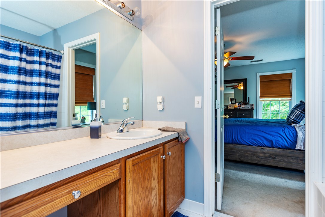 Coventry, Rhode Island 02816, United States, 3 Bedrooms Bedrooms, ,3 BathroomsBathrooms,Residential,Active,150014