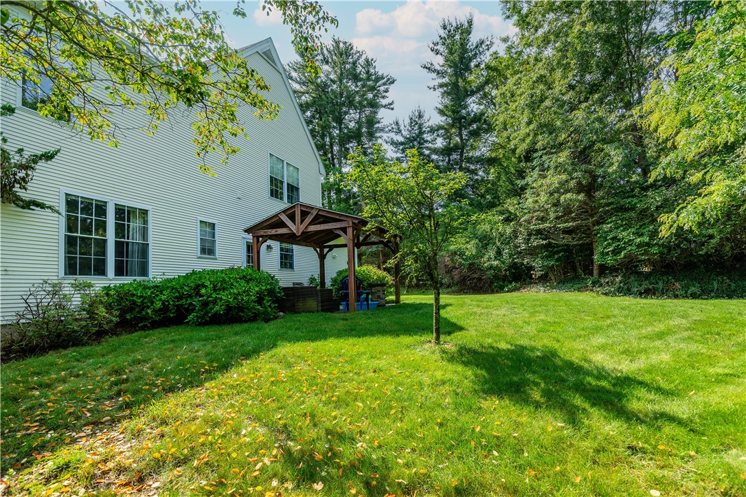 Coventry, Rhode Island 02816, United States, 3 Bedrooms Bedrooms, ,3 BathroomsBathrooms,Residential,Active,150014