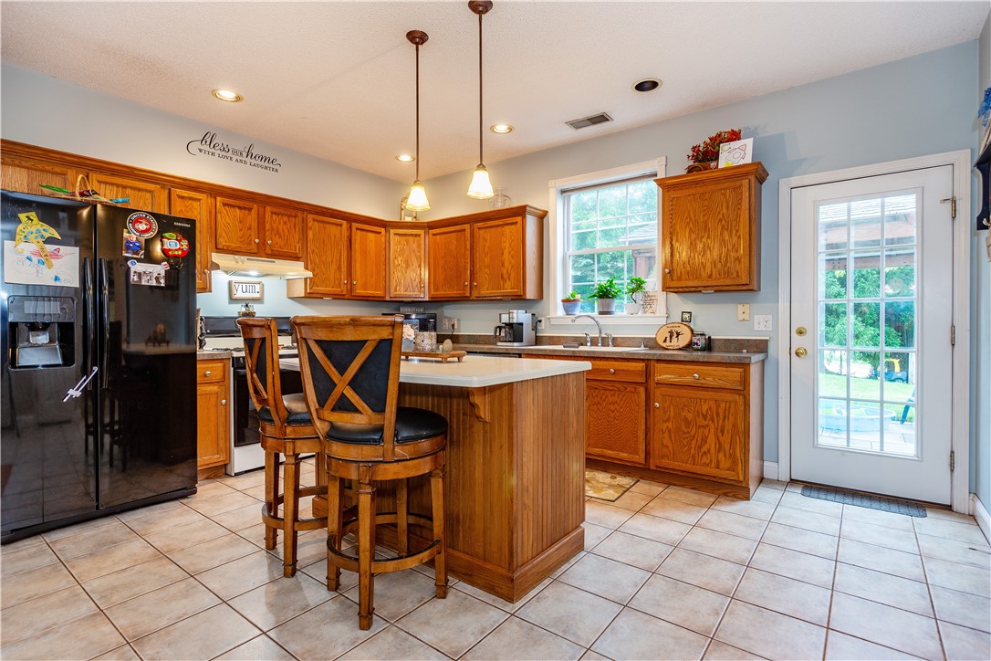 Coventry, Rhode Island 02816, United States, 3 Bedrooms Bedrooms, ,3 BathroomsBathrooms,Residential,Active,150014