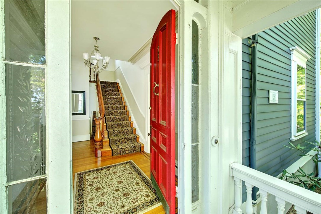 23 BENEFIT Street 2