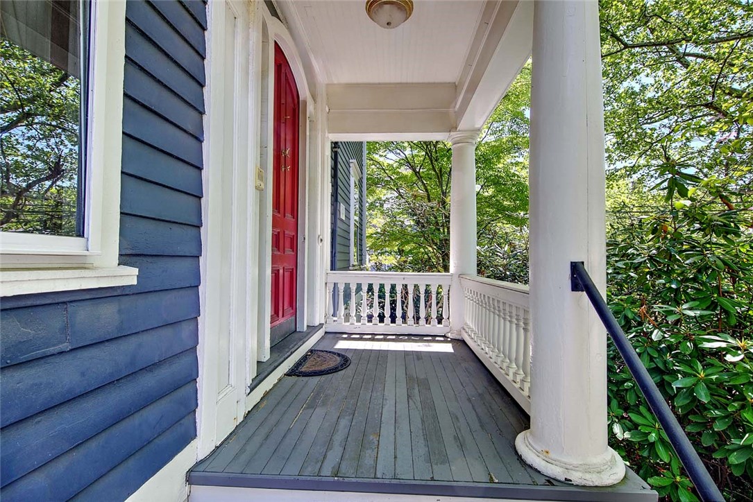 23 BENEFIT Street 2