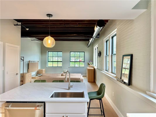 12 CANAL ST APT 206, WESTERLY, RI 02891 - Image 4cf8aa52bba12c1bcdaae31d1b818bbb/506755166