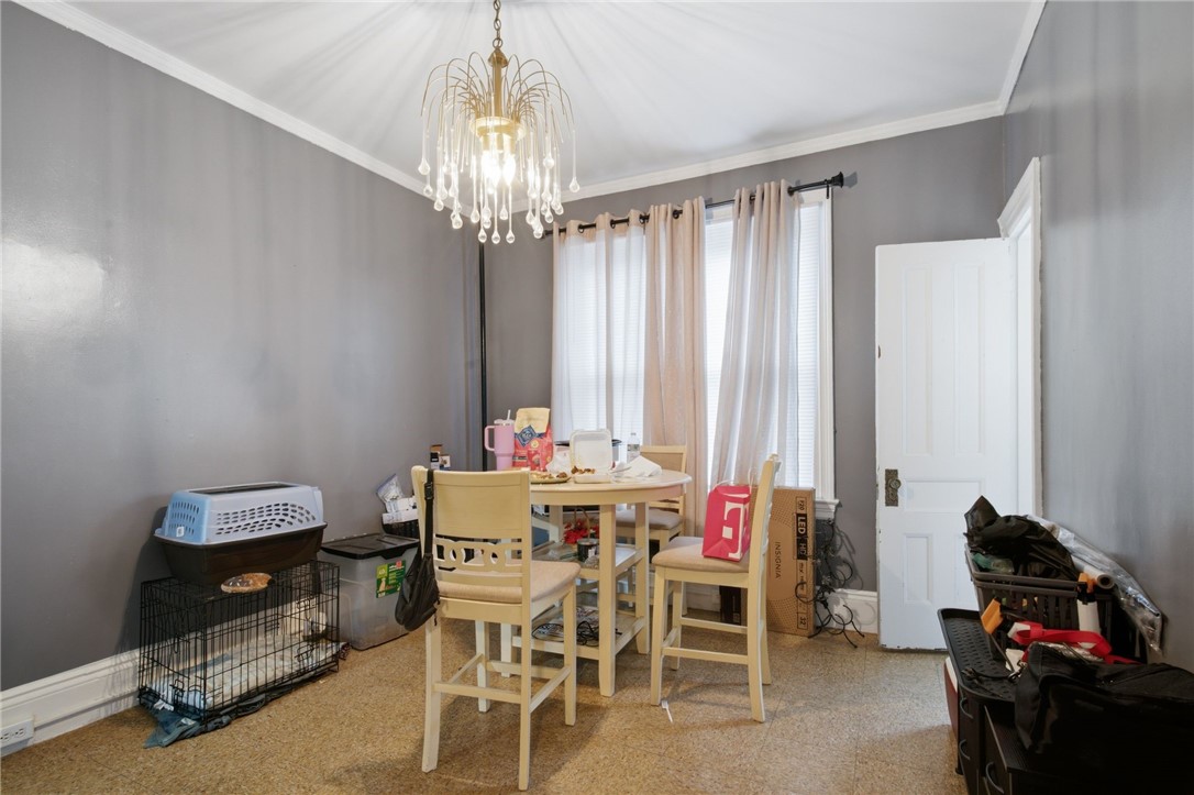 156 Bridgham Street 160