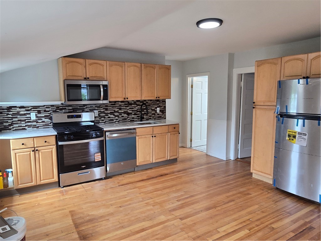93 Bay View Avenue