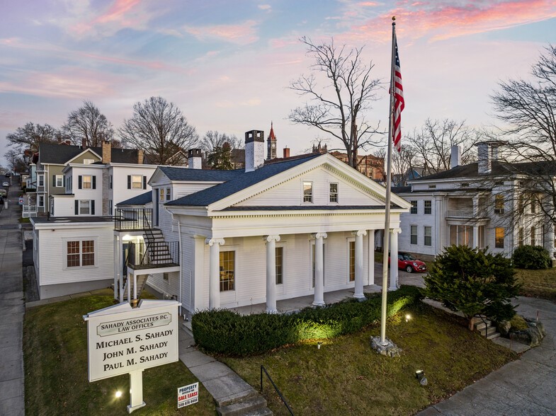 399 North Main Street