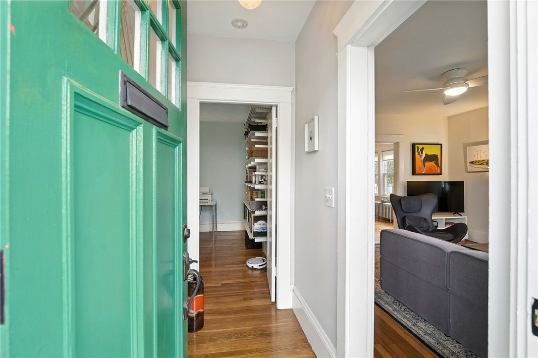 125 EVERGREEN Street