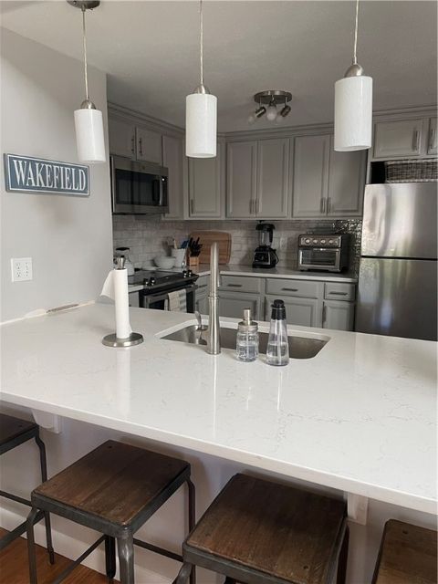 222 Sweet Allen Farm Road D3 South Kingstown RI 02879