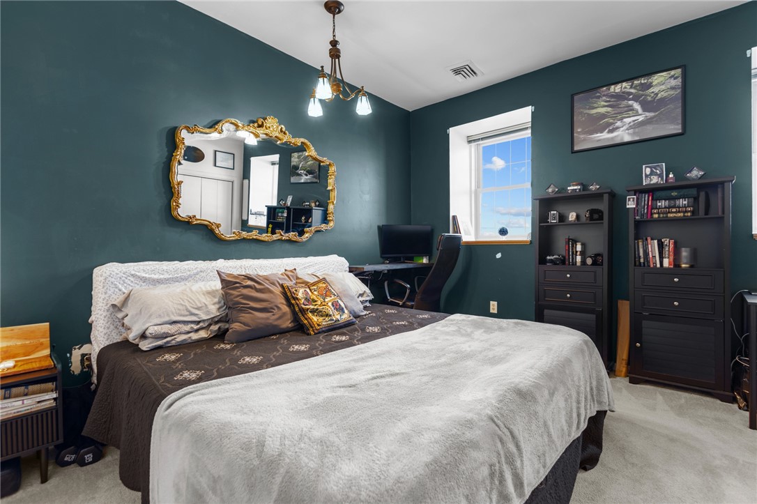 East Greenwich, Rhode Island 02818, United States, 1 Bedroom Bedrooms, ,1 BathroomBathrooms,Residential,Active,182027