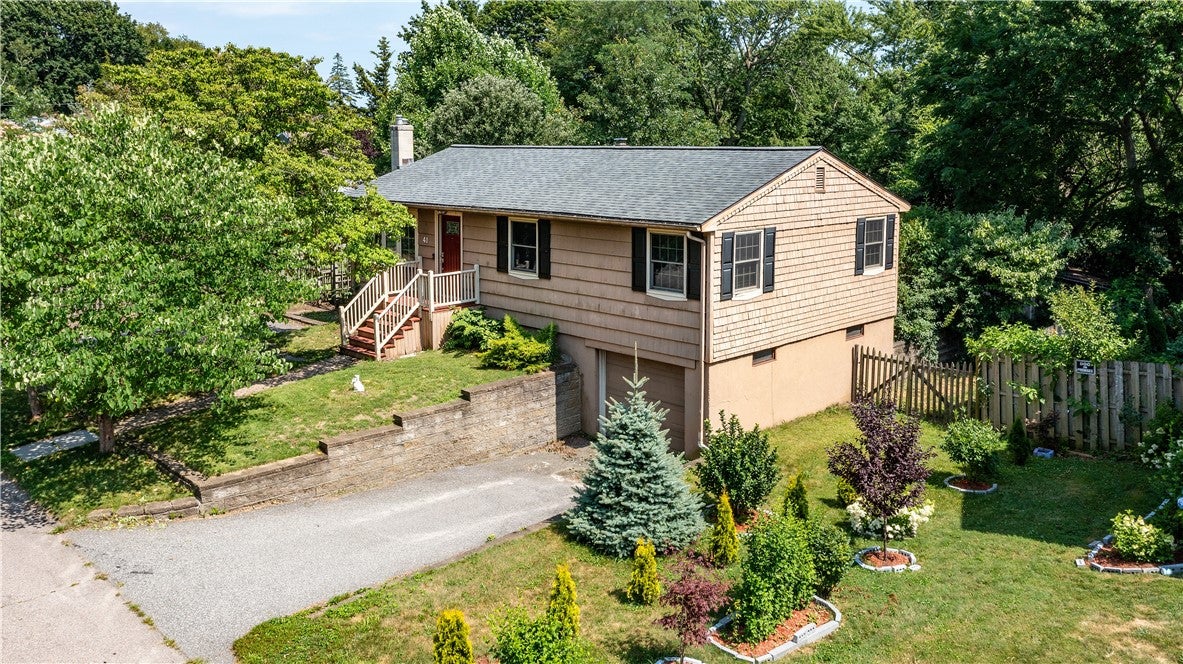 41 Mount View Avenue