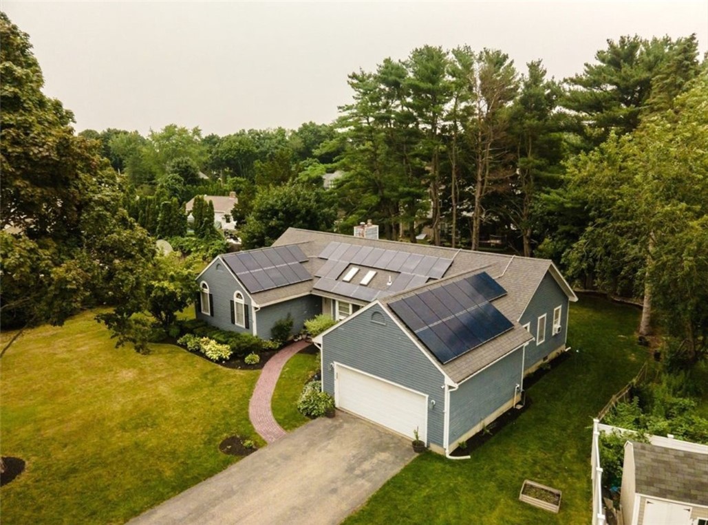 3 Meadow Circle