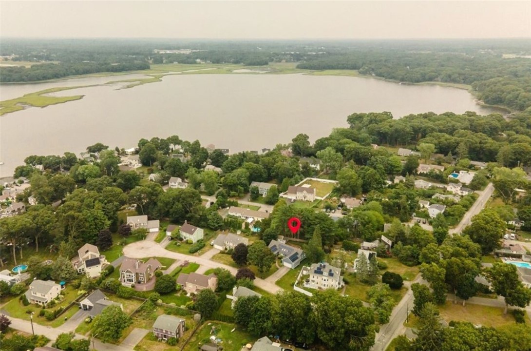 3 Meadow Circle