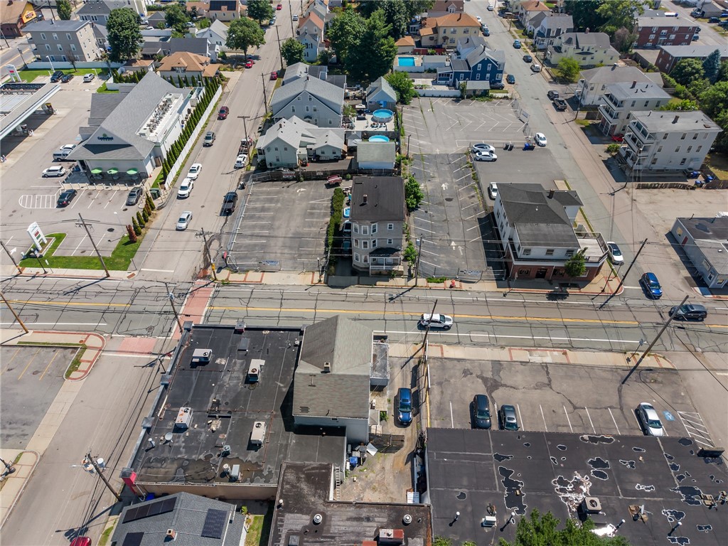 1058 Charles Street