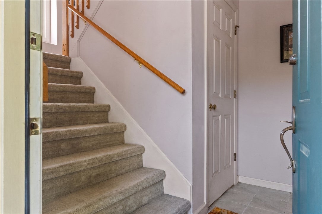 89 Scenic Drive 89
