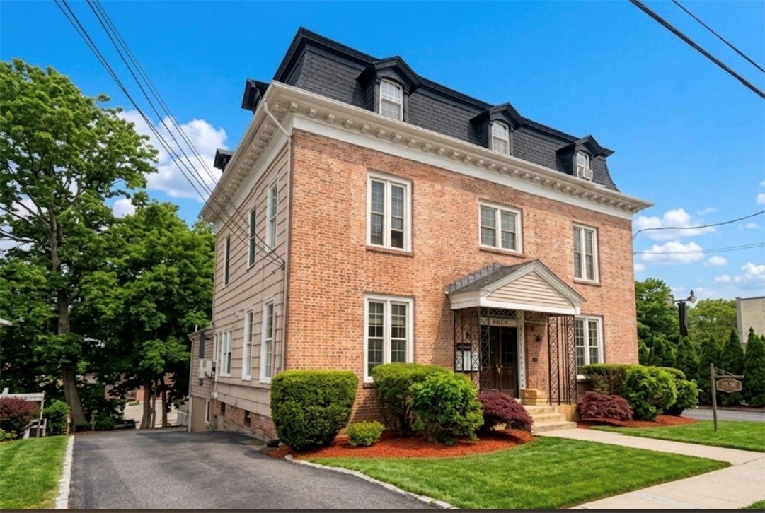 4646 Post Road 5