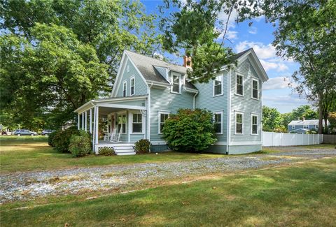 303 New Meadow Road Barrington RI 02806