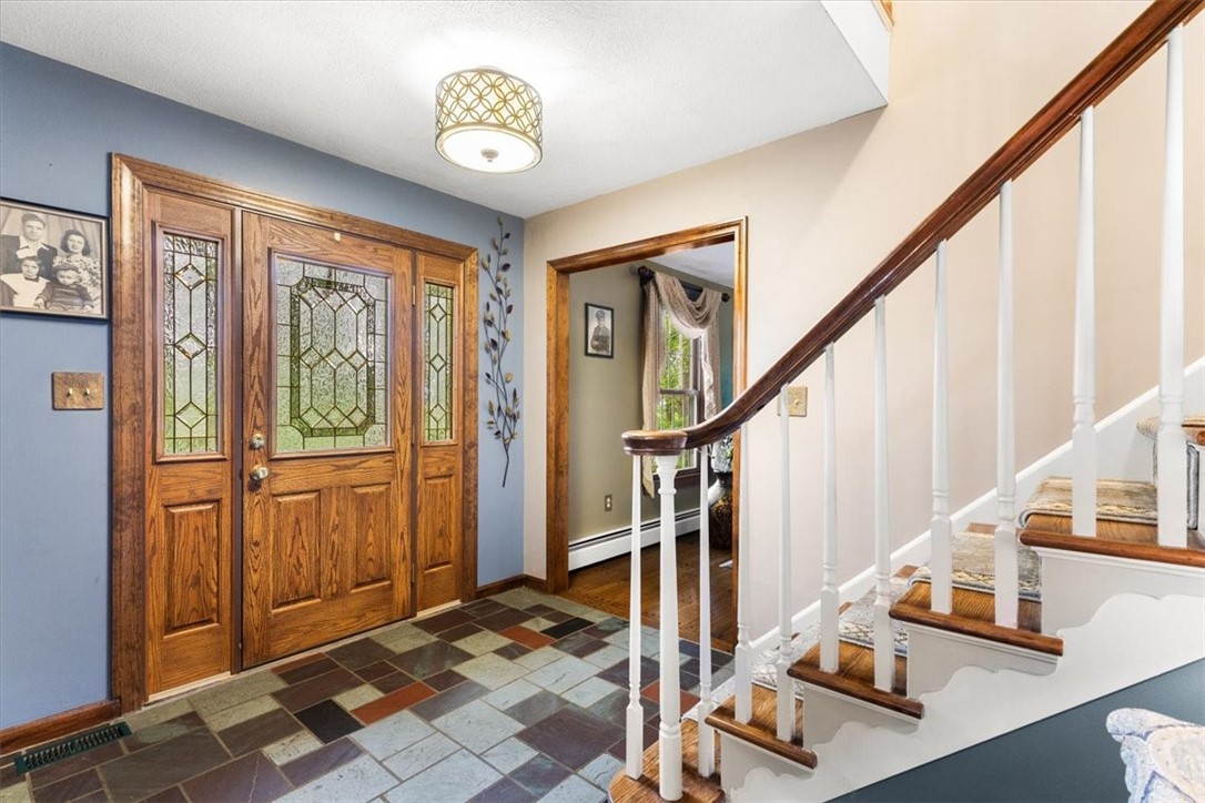 120 Knollridge Drive Drive