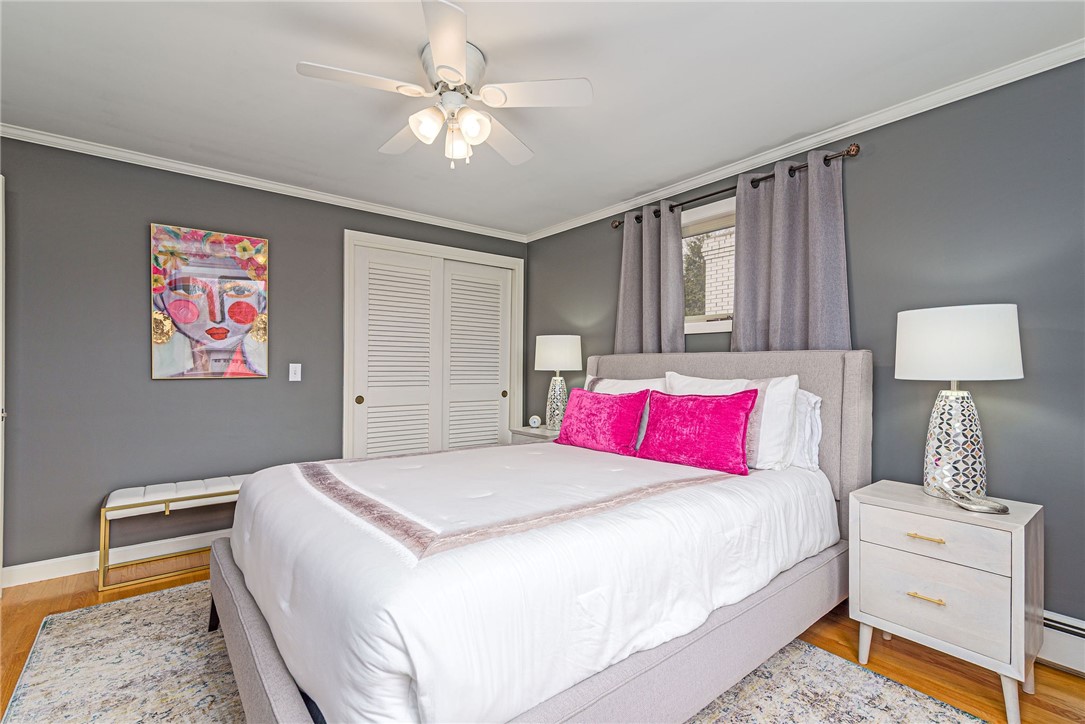 Cranston, Rhode Island 02920, United States, 4 Bedrooms Bedrooms, ,3 BathroomsBathrooms,Residential,Pending,97992