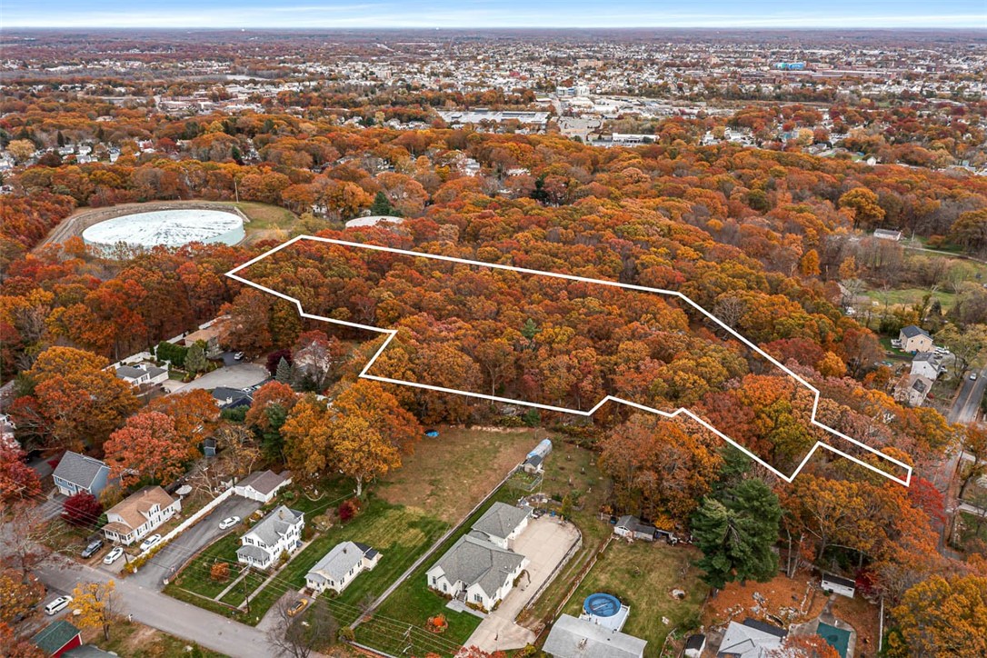 101 Cobble Hill Road