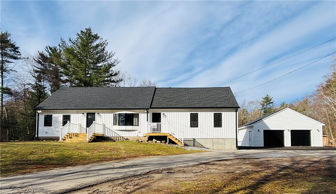 22 B Paris Olney Hopkins Road
