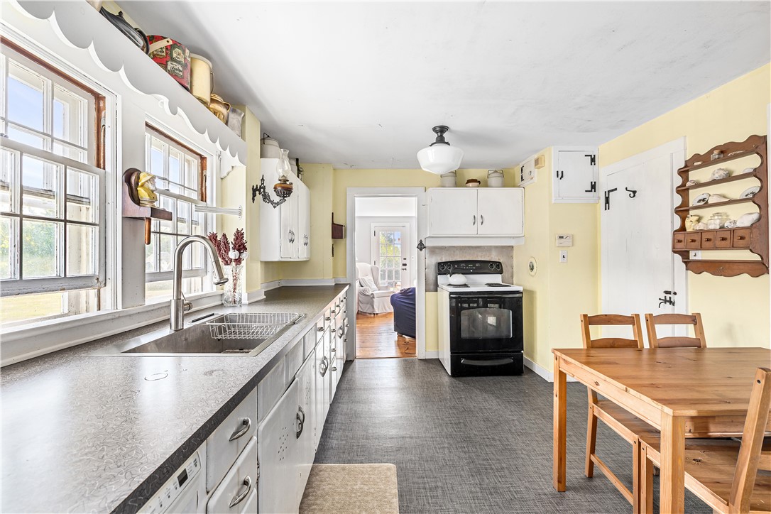 8 S Taylors Lane South Lane 12