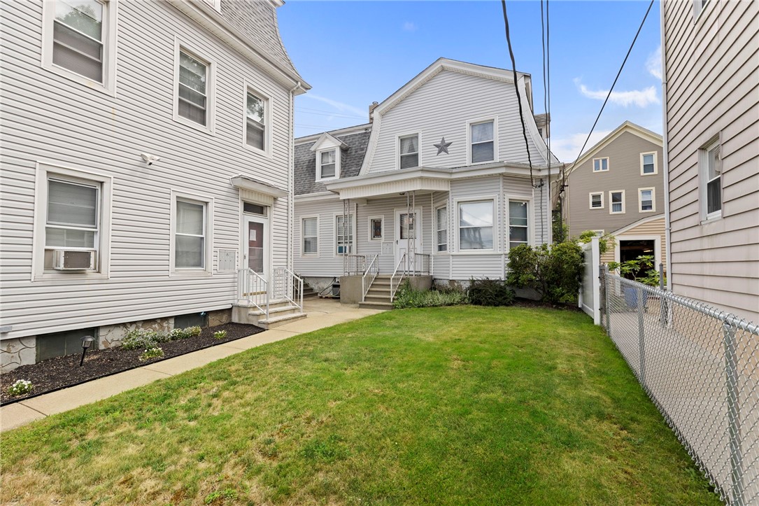 48 Ridge Street