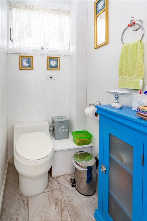 South Kingstown, Rhode Island 02887, United States, 2 Bedrooms Bedrooms, ,1 BathroomBathrooms,Residential,Pending,180192