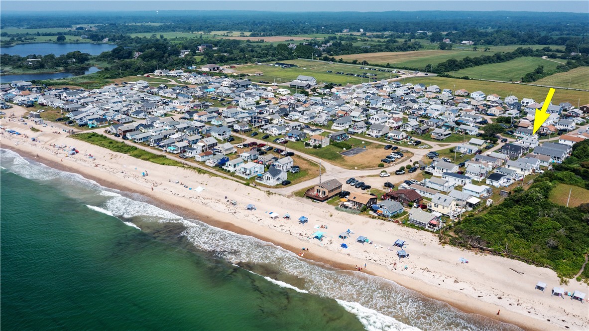 South Kingstown, Rhode Island 02887, United States, 2 Bedrooms Bedrooms, ,1 BathroomBathrooms,Residential,Pending,180192