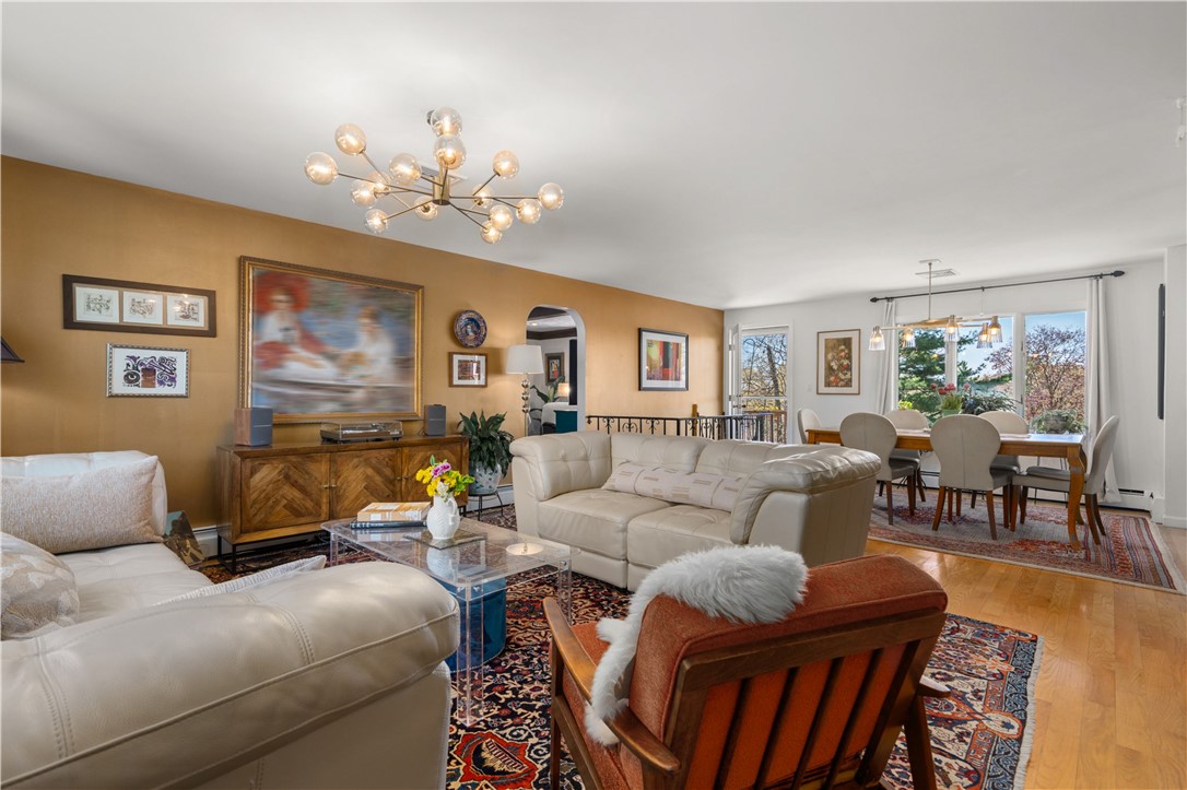 52 Woodhaven Boulevard