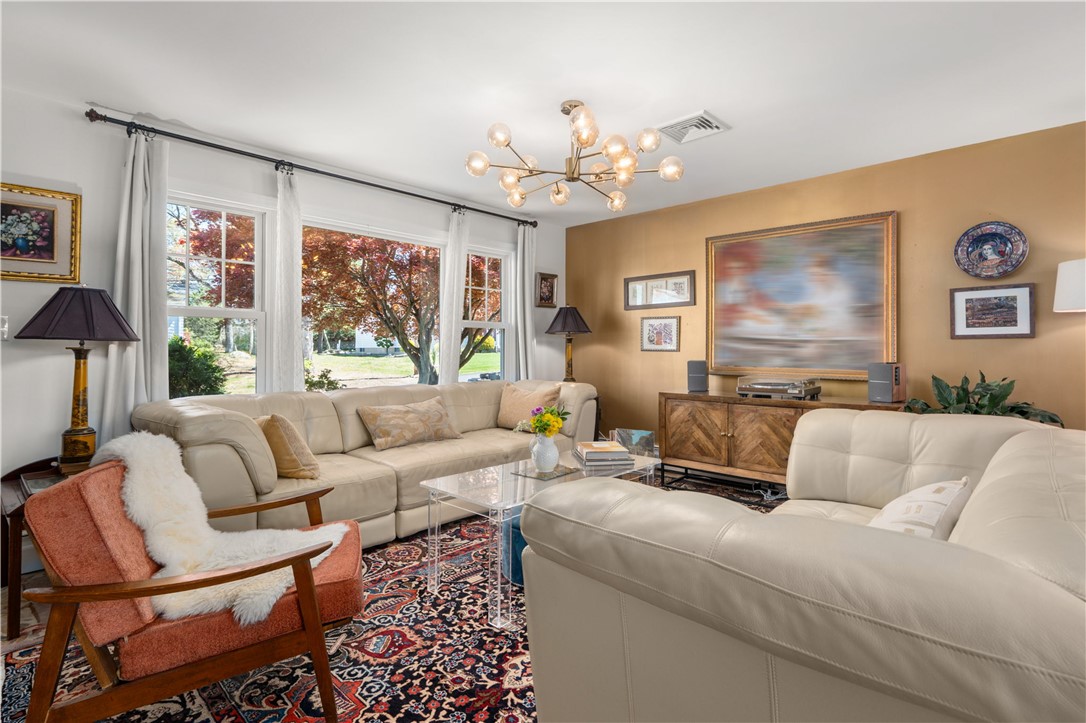 52 Woodhaven Boulevard