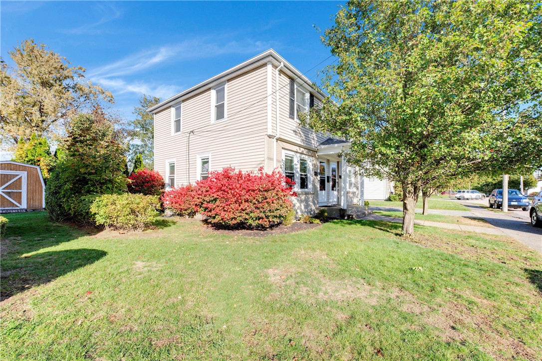 10 Maplewood Drive 12