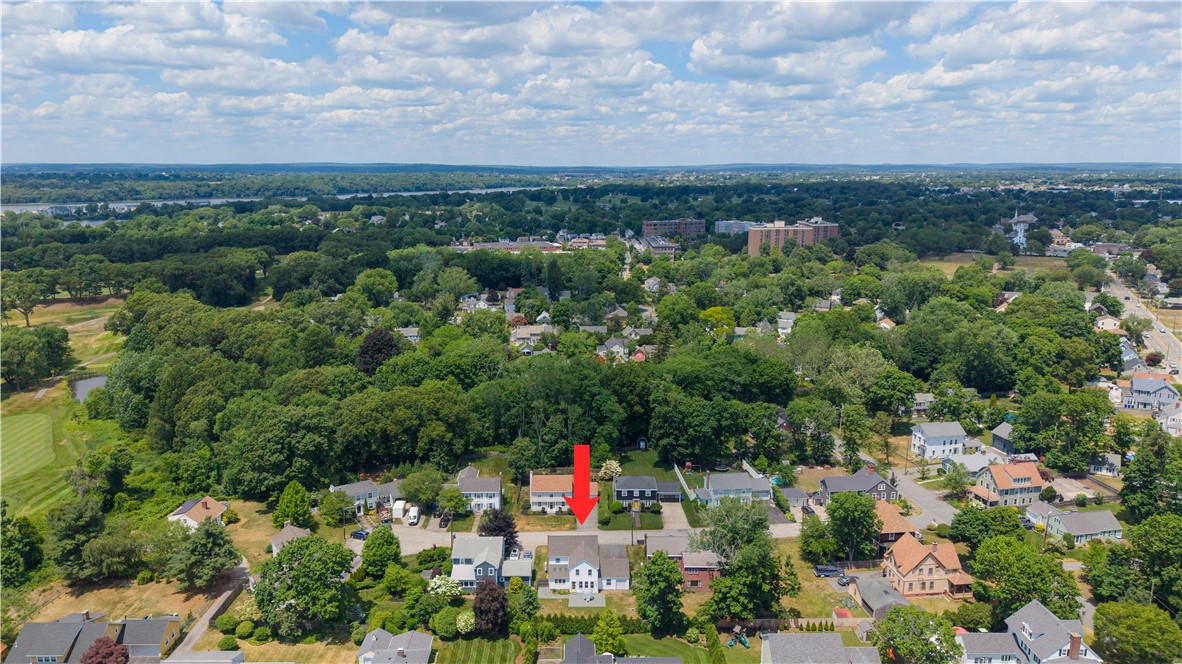 24 Huntington Drive