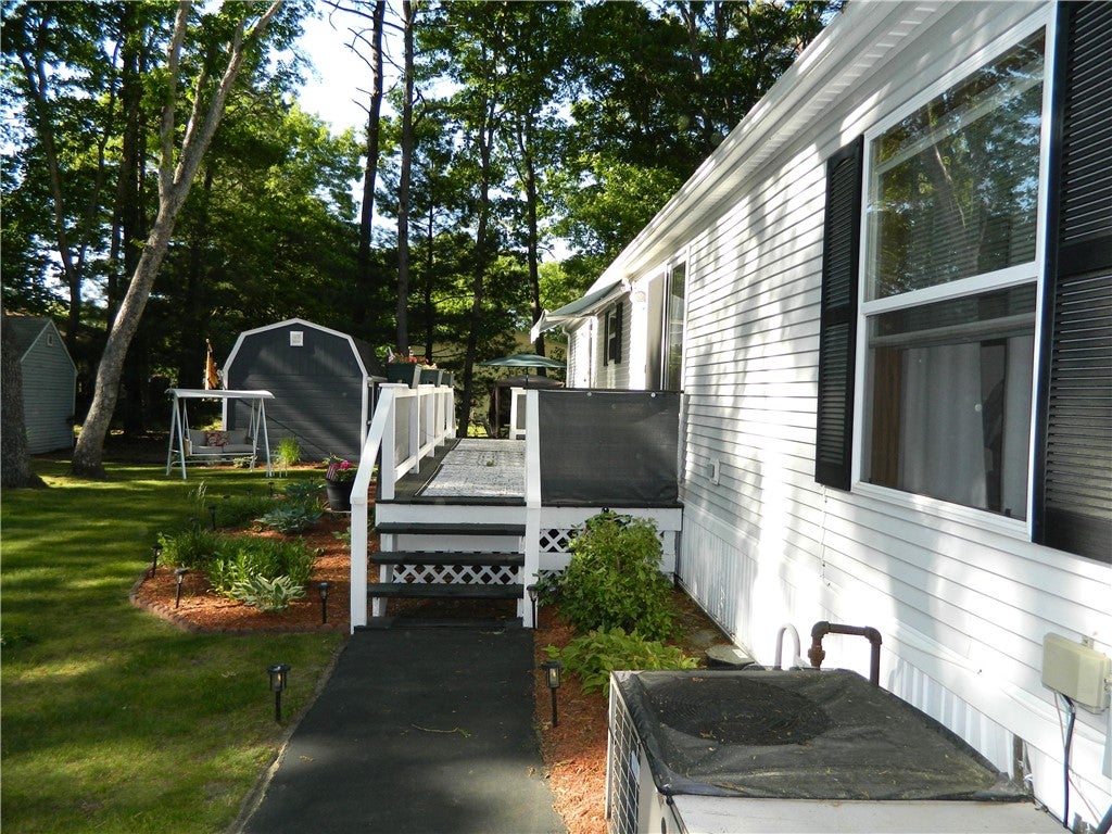 42 Liena Rose Way