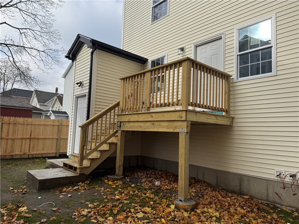 Providence, Rhode Island 02908, United States, 8 Bedrooms Bedrooms, ,4 BathroomsBathrooms,Residential,Active,253654