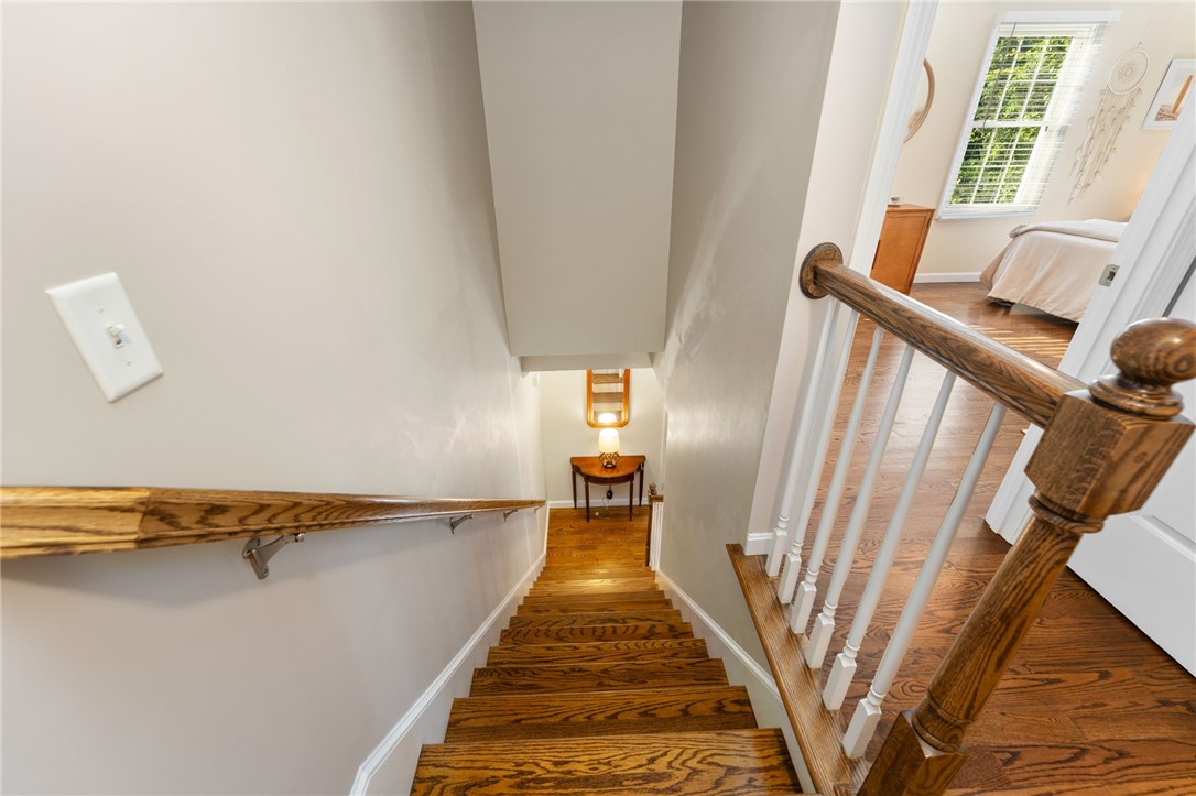 Smithfield, Rhode Island 02917, United States, 3 Bedrooms Bedrooms, ,3 BathroomsBathrooms,Residential,Active,166137