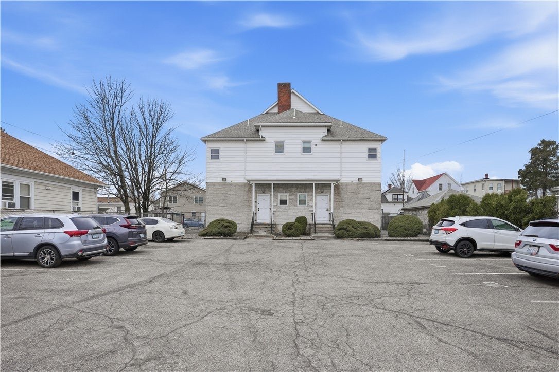 122 Lowell Avenue 126