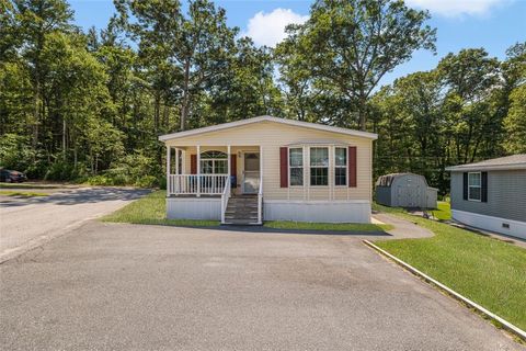 Single Family Residence in Glocester RI 81 Diamond Hill Road.jpg