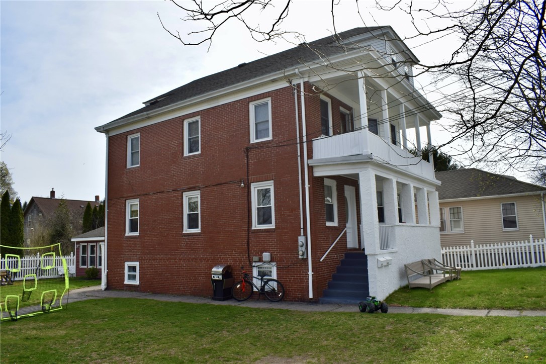 88 Maple Avenue