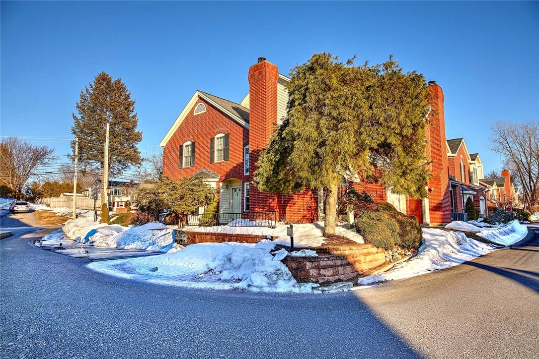 626 Smithfield Road 1006