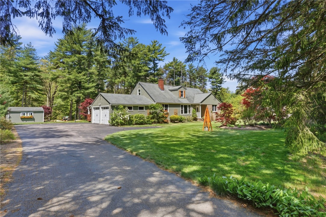 712 East Road Road