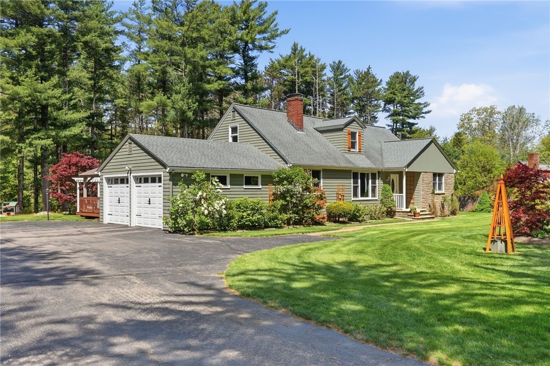 712 East Road Road