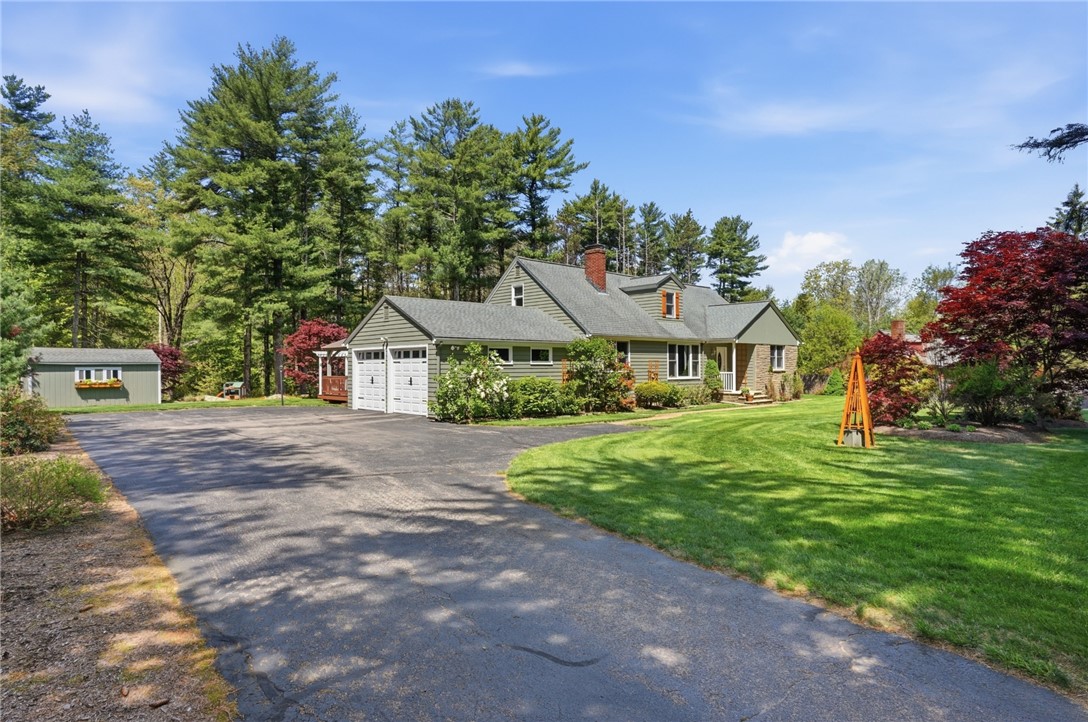 712 East Road Road