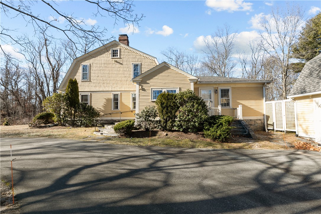 237 Commonwealth Avenue