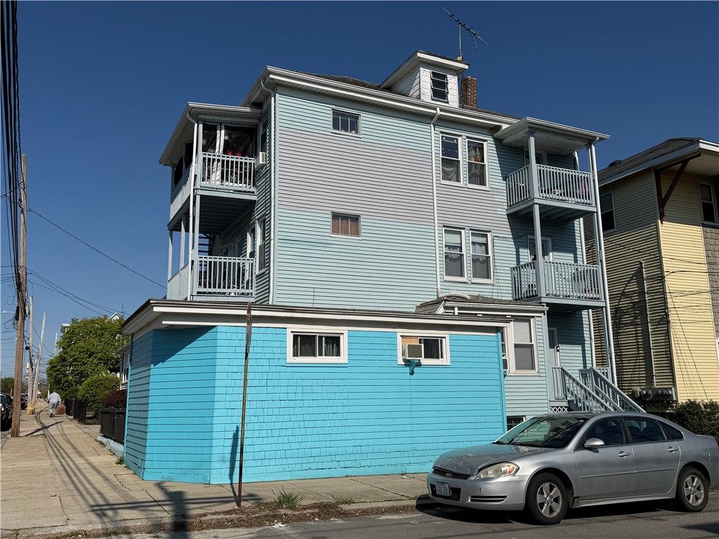 398 Willow Street
