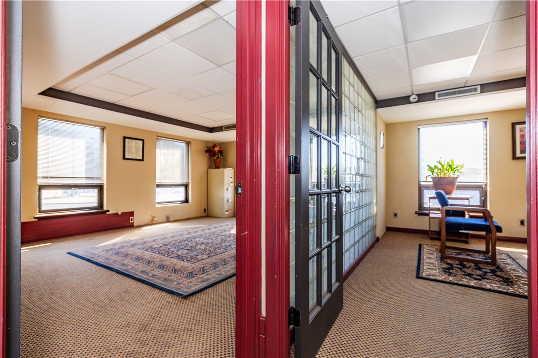 Warwick, Rhode Island 02888, United States, ,Residential,Active,91899