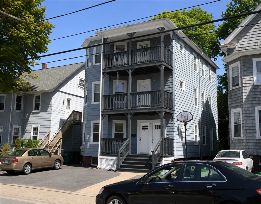 25 4th Street