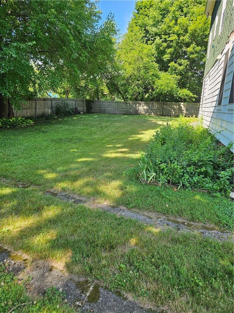 8 Snells Court 10